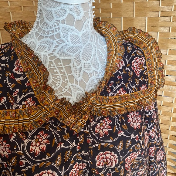 NWT Anthropologie Othilia Sera Ruffled Blouse Womens Top Neutral Multi Medium - Picture 6 of 14